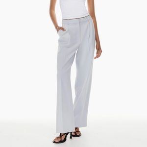 Aritzia Babaton pleated pants size 0